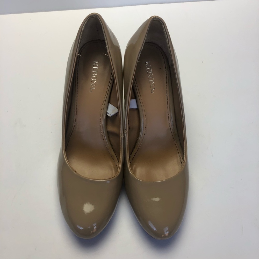 Merona Tan Patent Pleather Heel Pumps